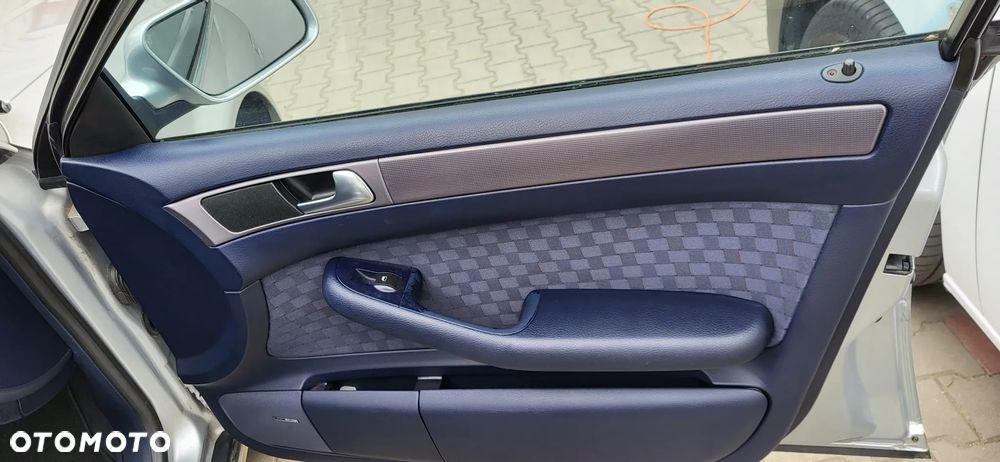 Audi A6 Avant - 29