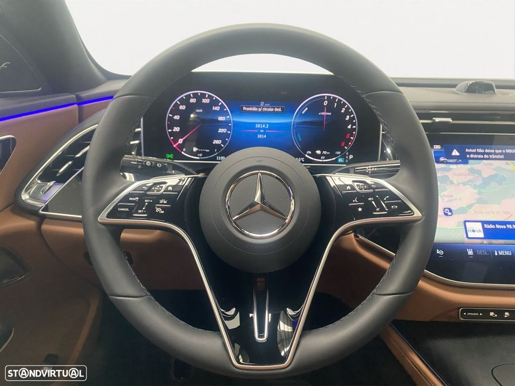 Mercedes-Benz E 300 - 10