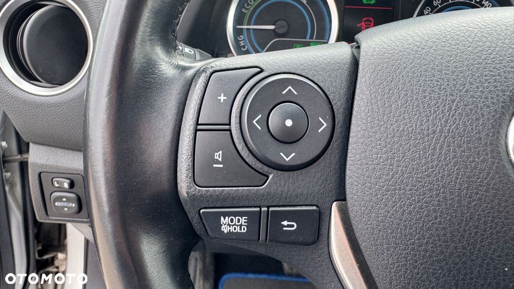Toyota Auris Hybrid 135 Premium - 34