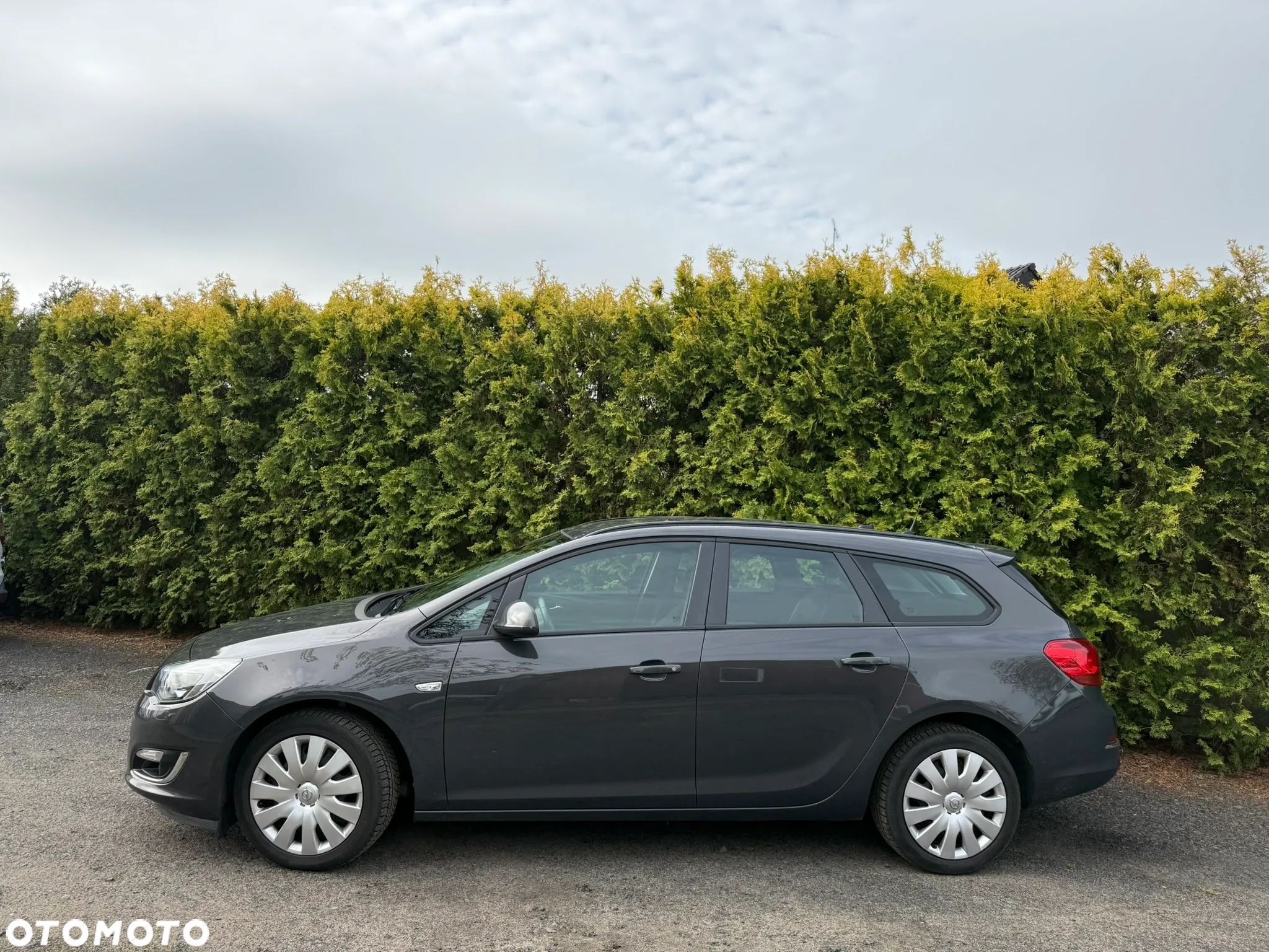 Opel Astra 1.6 Sports Tourer - 4