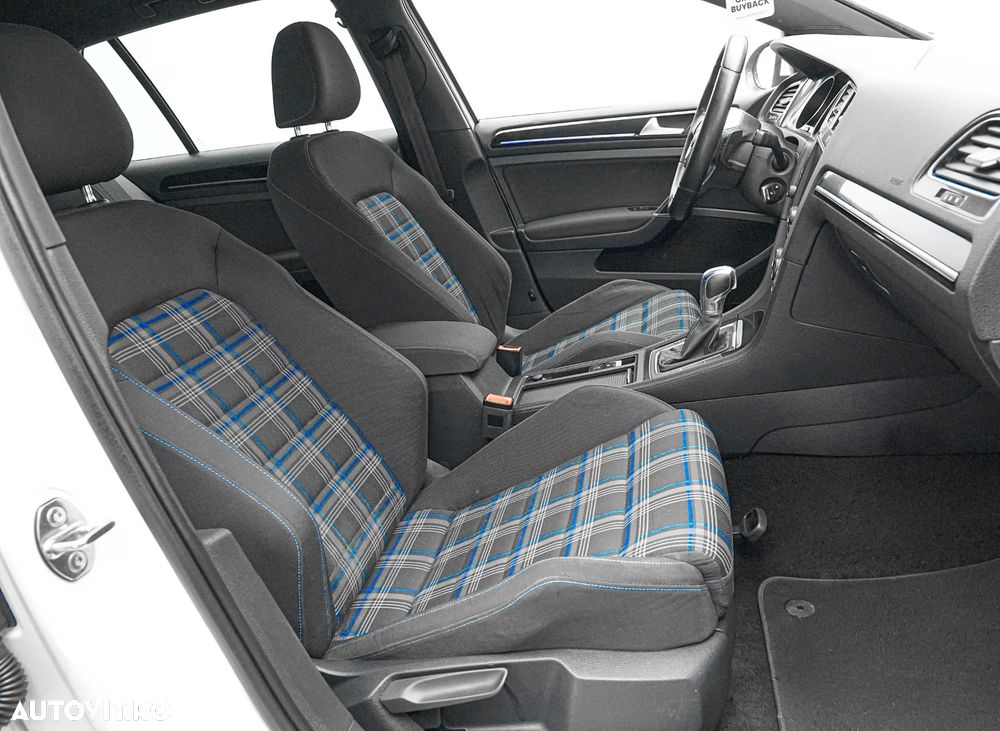 Volkswagen Golf 1.4 GTE Plug-In-Hybrid DSG - 15