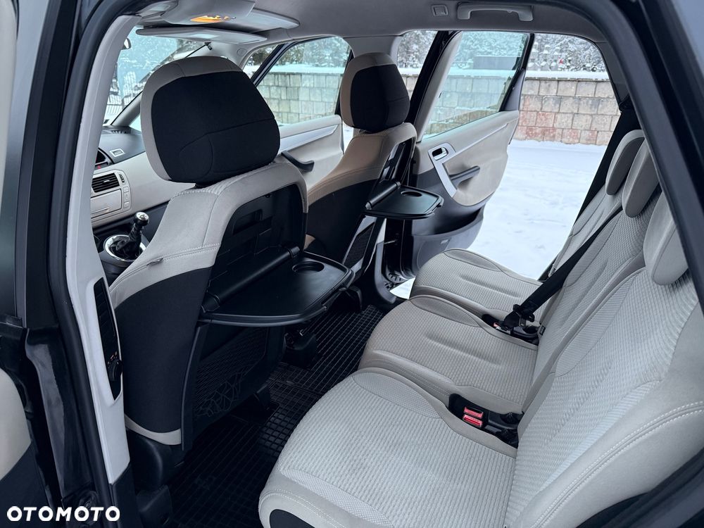 Citroën C4 Picasso 2.0 HDi Exclusive - 16