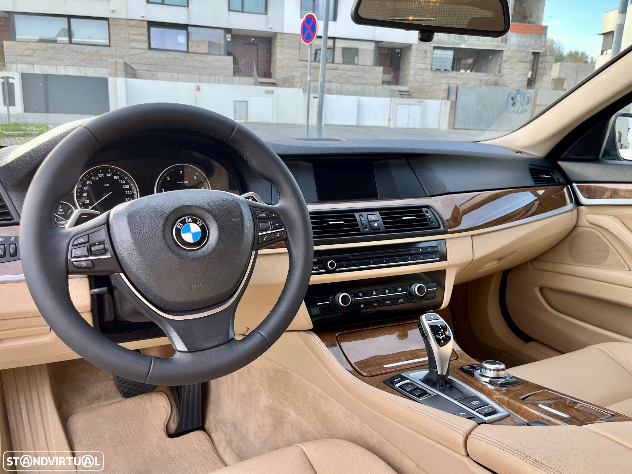 BMW 520 d Auto - 15
