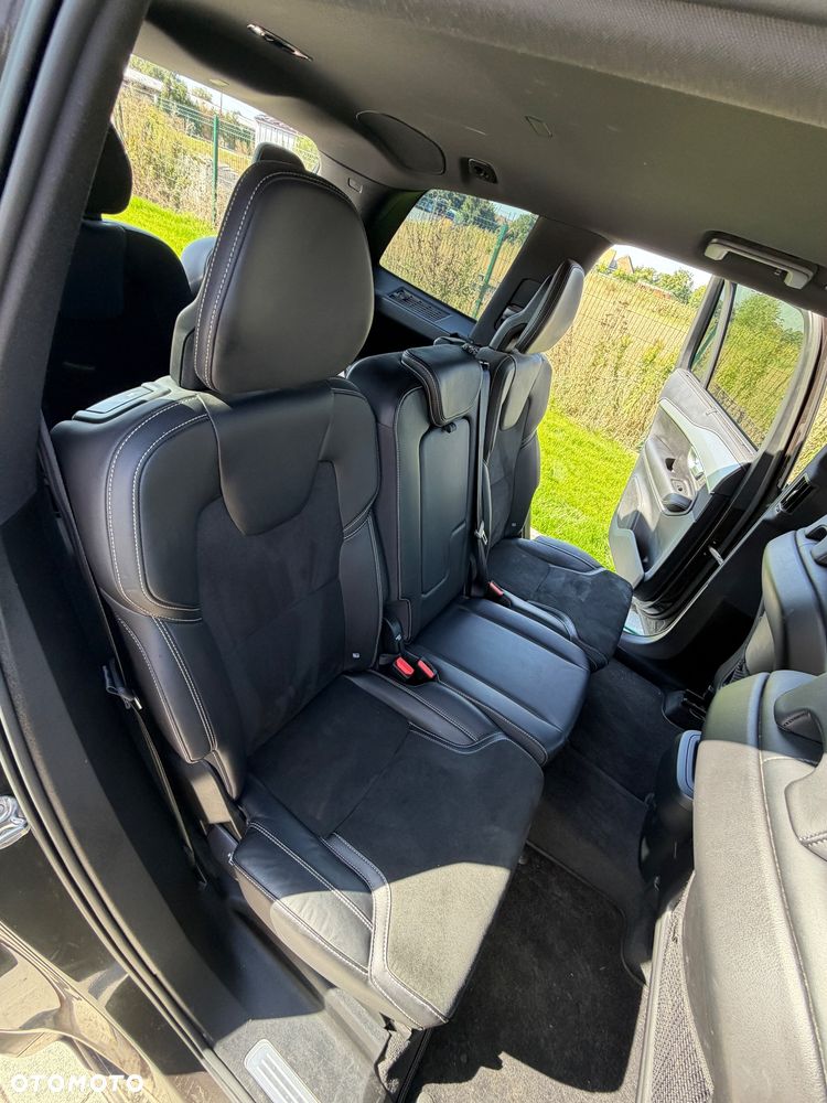 Volvo XC 90 - 18