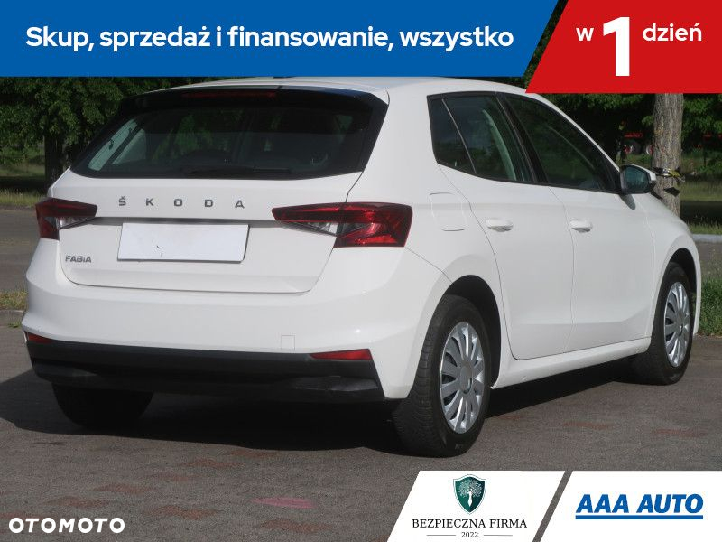 Skoda Fabia - 6