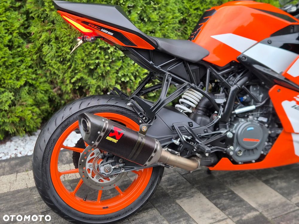 KTM RC 125 - 8
