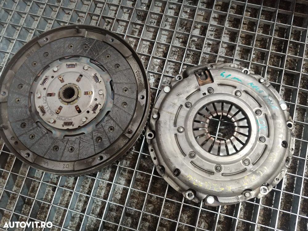 kit ambreiaj volanta masa dubla 1.6 d multijet 55260384 fiat tipo  disc 6,8 mm  46341429 - 4