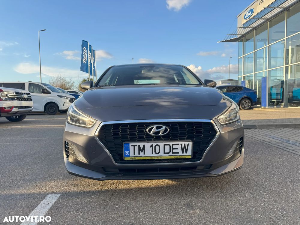 Hyundai i30 1.4 100CP 5DR M/T Classic+ - 2