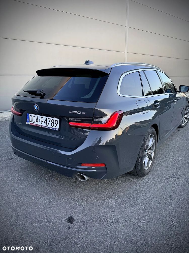 BMW Seria 3 320e xDrive Advantage - 17