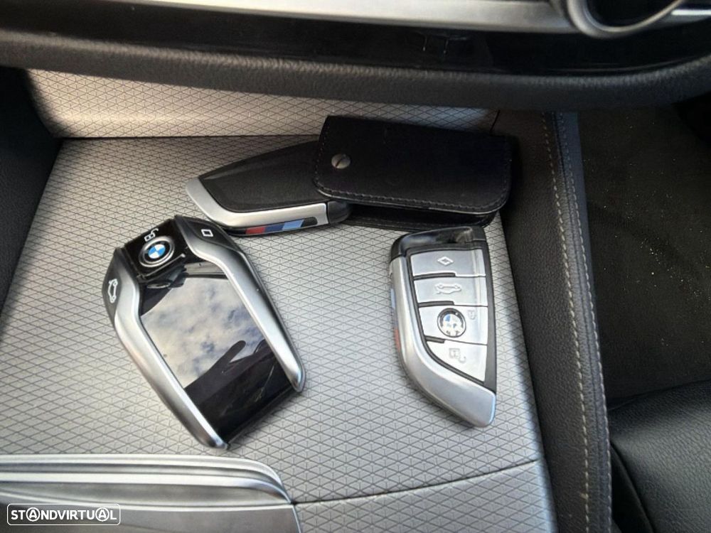 BMW 530 e iPerformance Pack M - 18