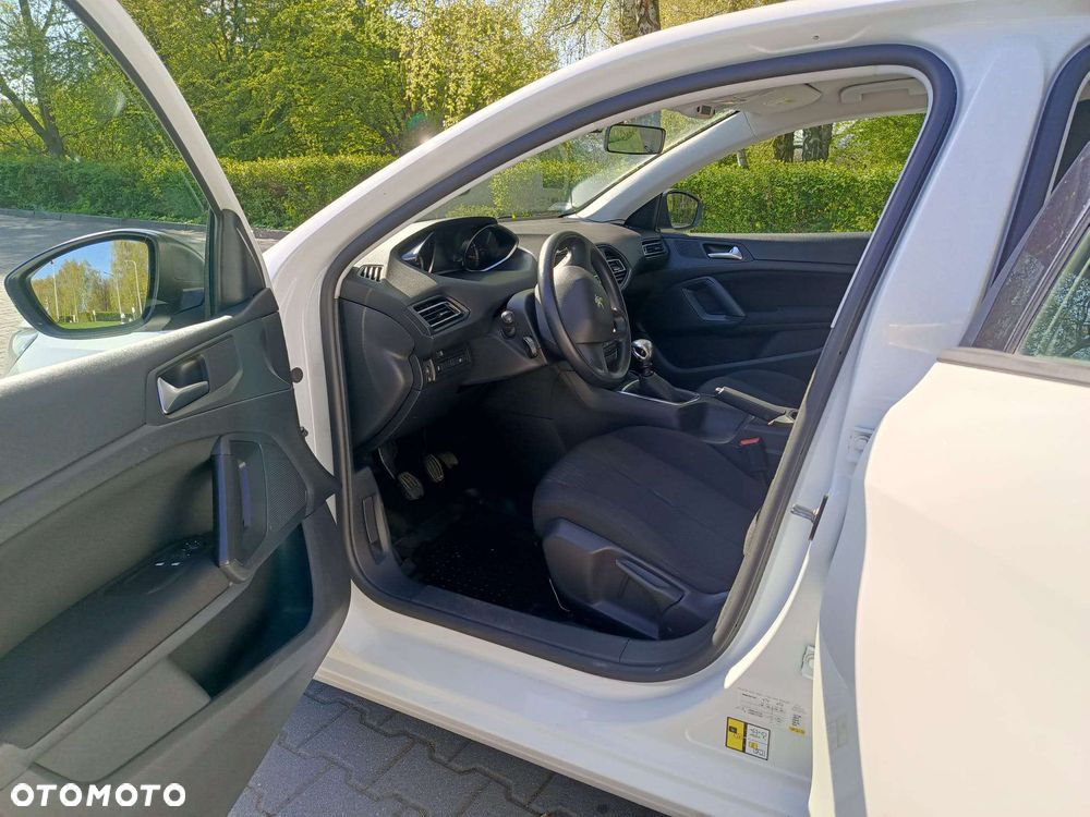 Peugeot 308 - 18