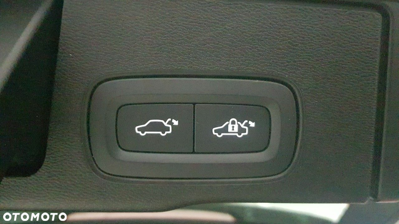 Volvo XC 60 - 22