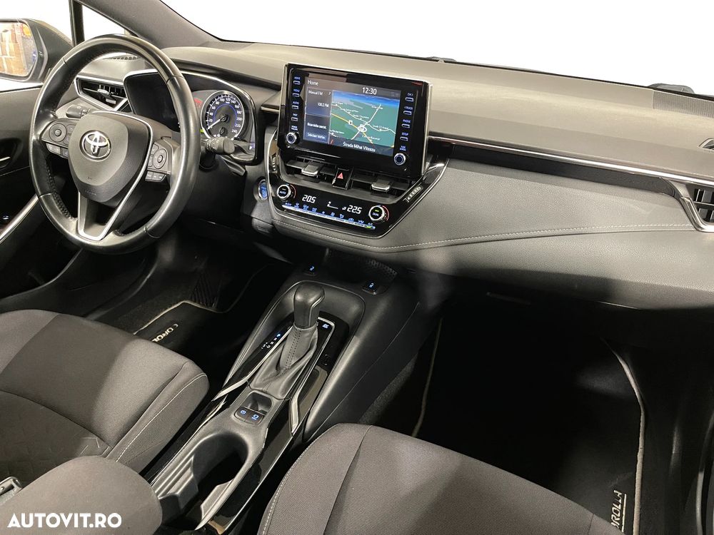 Toyota Corolla - 9