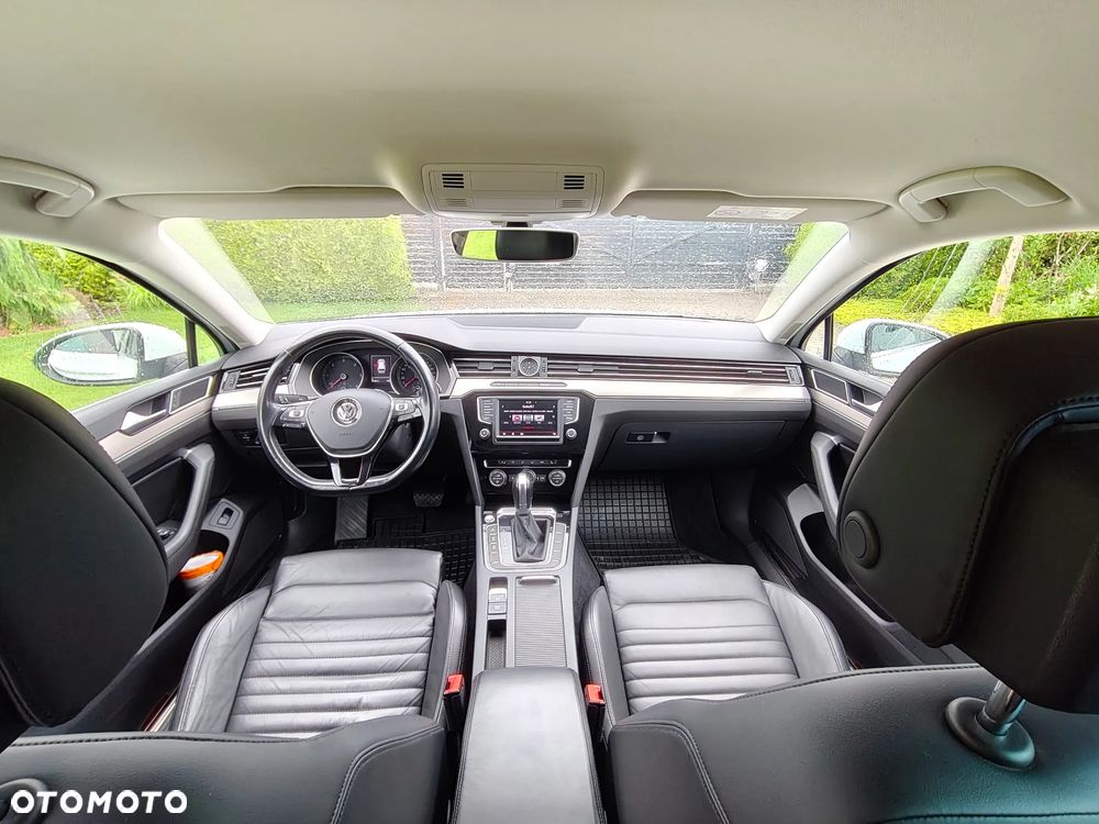 Volkswagen Passat Variant 2.0 TDI SCR DSG (BlueM Tech) Highline - 7