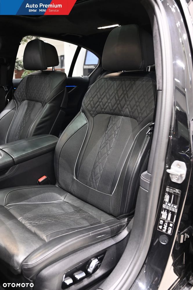 BMW Seria 7 740d xDrive - 15