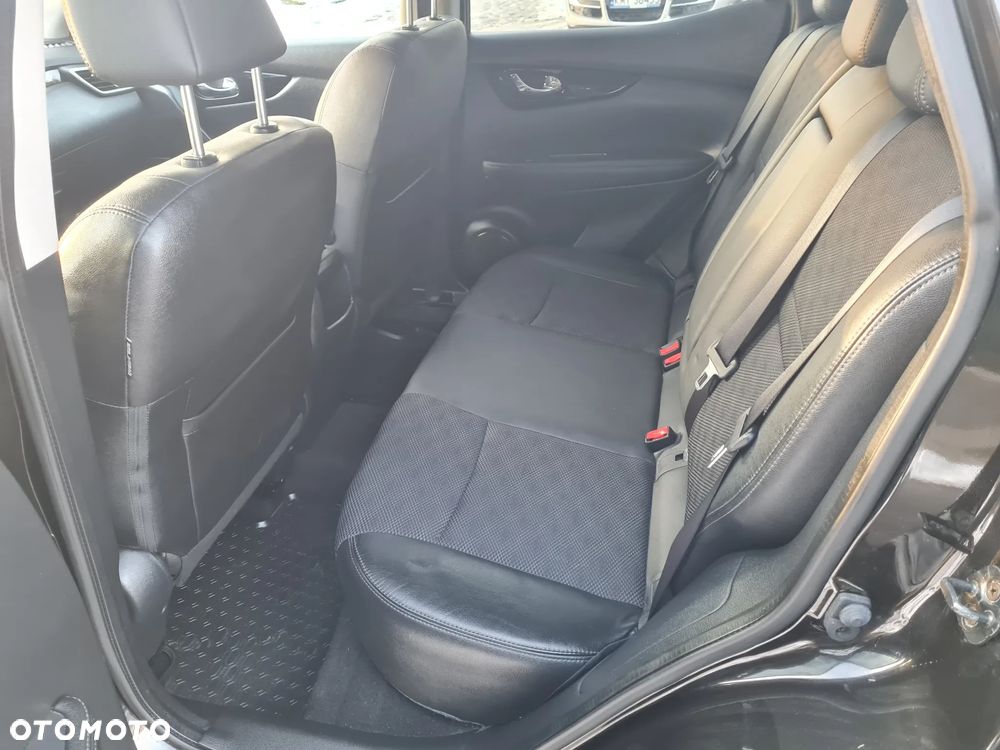 Nissan Qashqai 1.2 DIG-T Xtronic TEKNA - 10