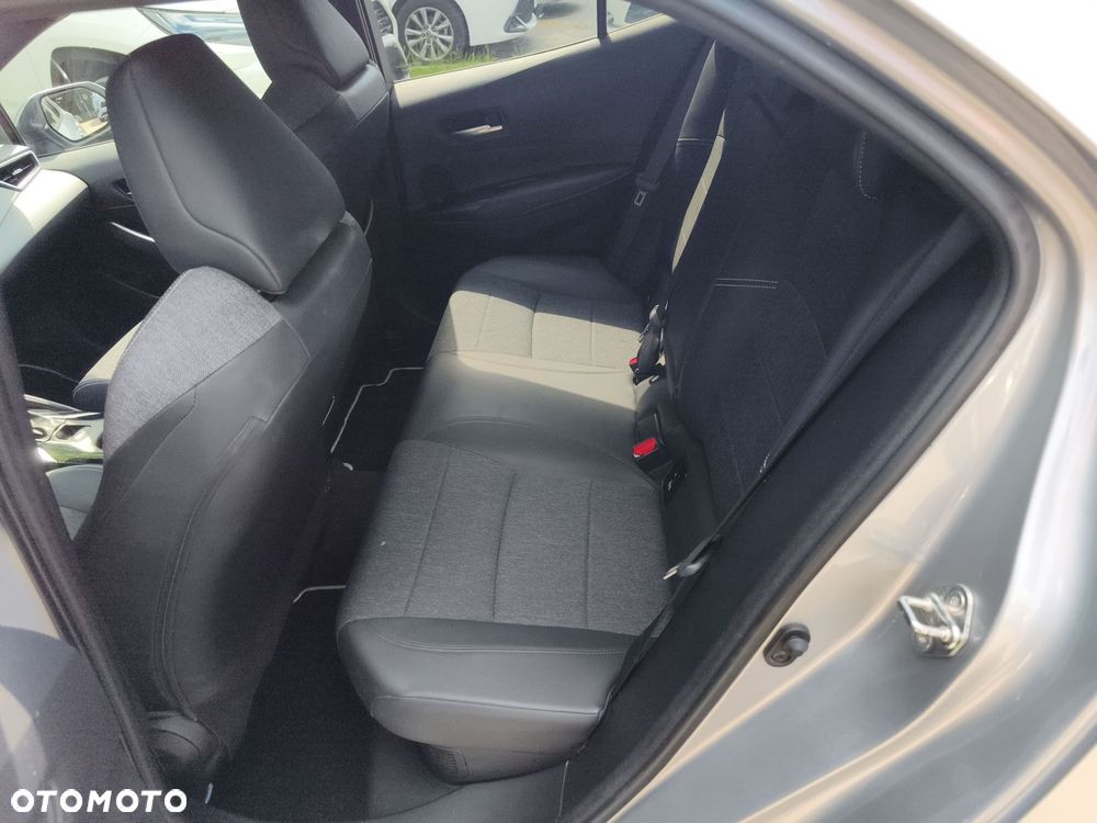 Toyota Corolla 1.8 Hybrid Style - 15