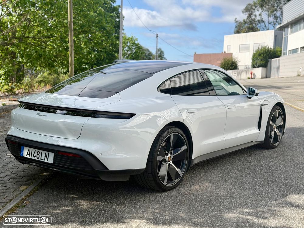 Porsche Taycan 4S Bateria Performance Plus - 14