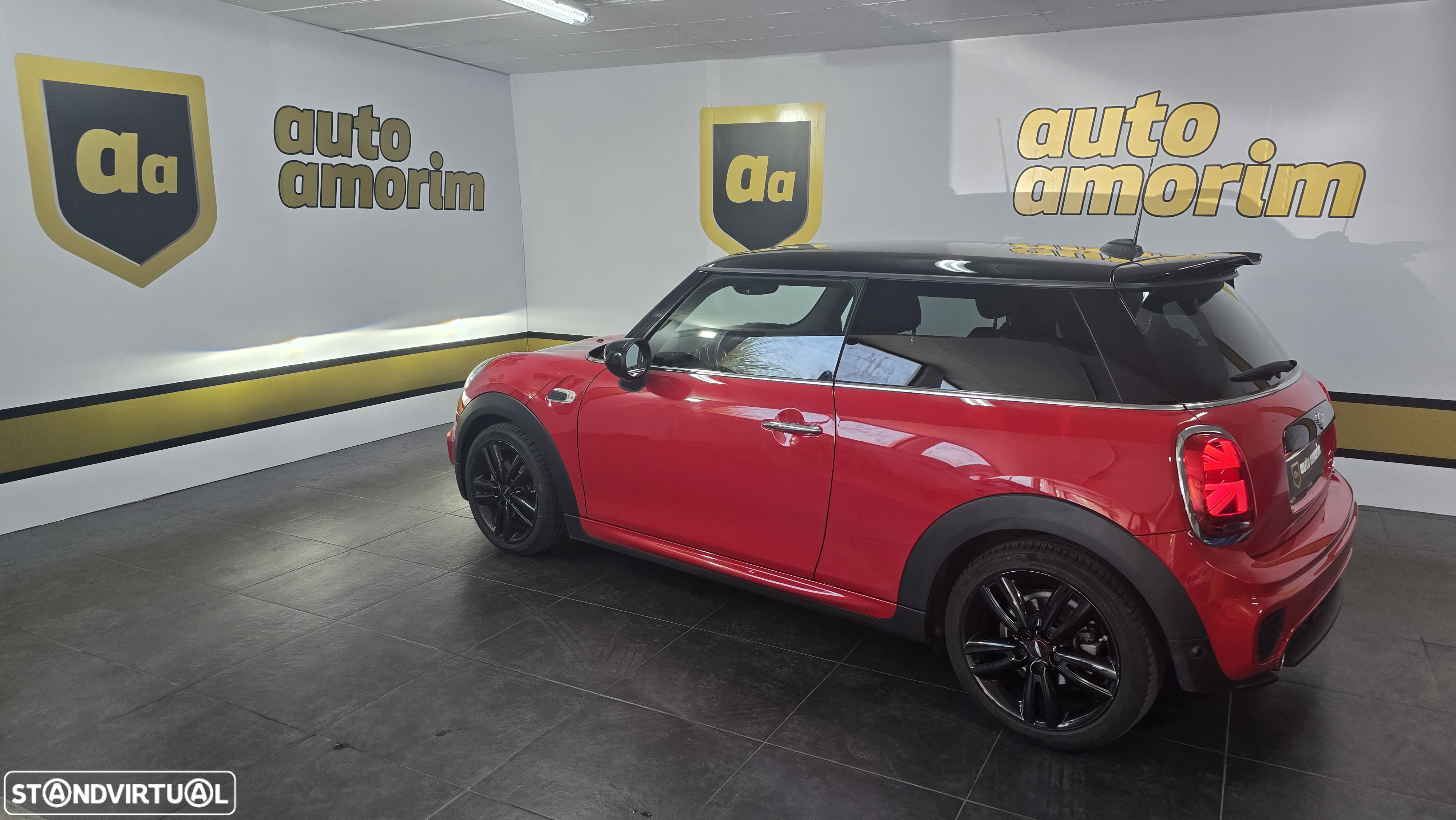 MINI 3 Portas Cooper Auto - 12