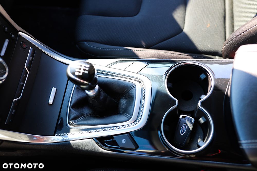 Ford S-Max 2.0 EcoBlue Titanium - 8