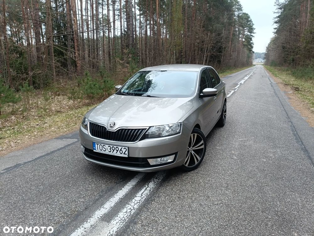 Skoda RAPID 1.2 TSI Active - 32