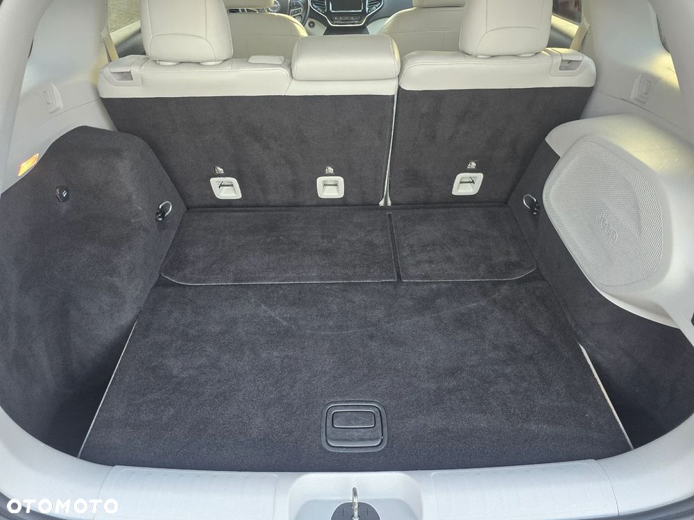 Jeep Cherokee 3.2 V6 Active Drive I Limited - 14