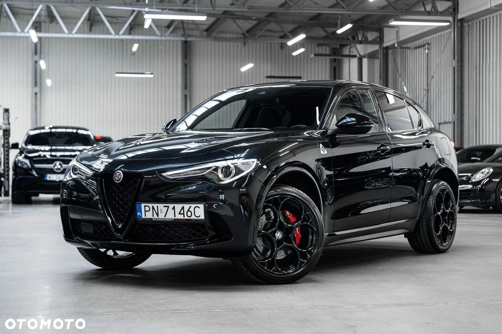 Alfa Romeo Stelvio 2.9 V6 Bi-Turbo Quadrifoglio Q4 - 3