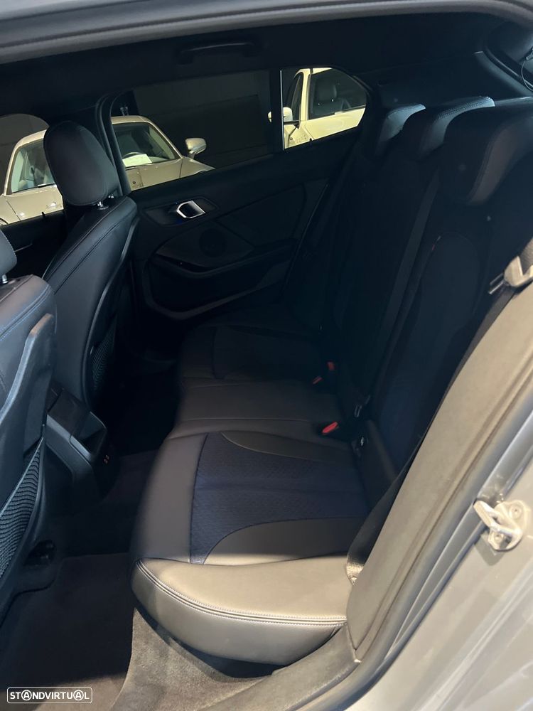BMW 116 d Auto - 48