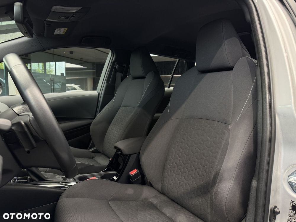 Toyota Corolla 2.0 Hybrid Comfort - 12
