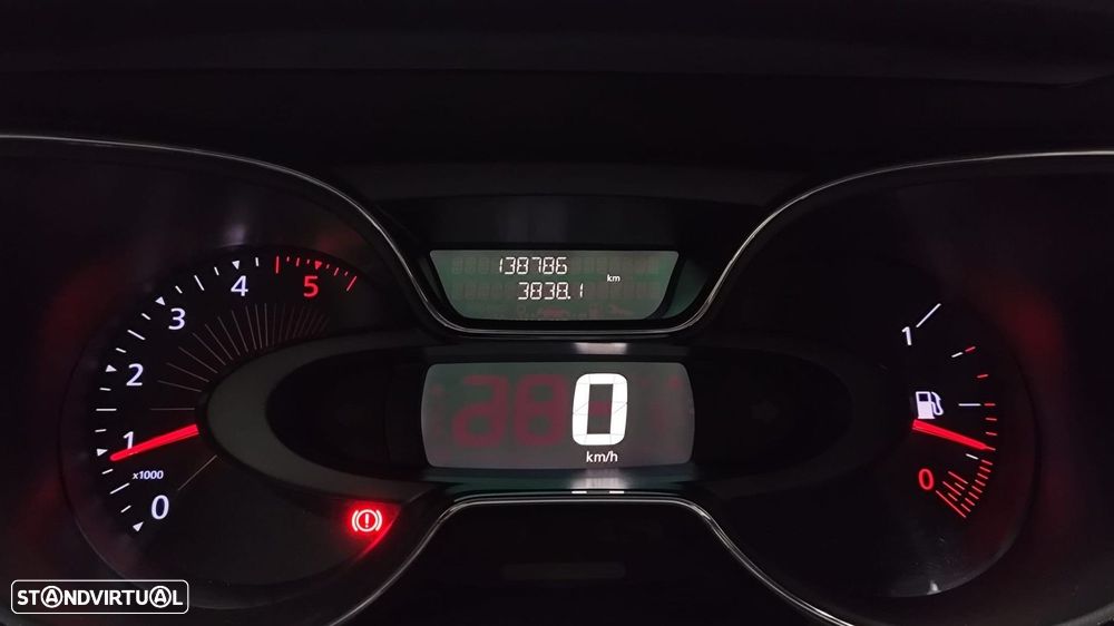 Renault Captur 1.5 dCi Exclusive - 13