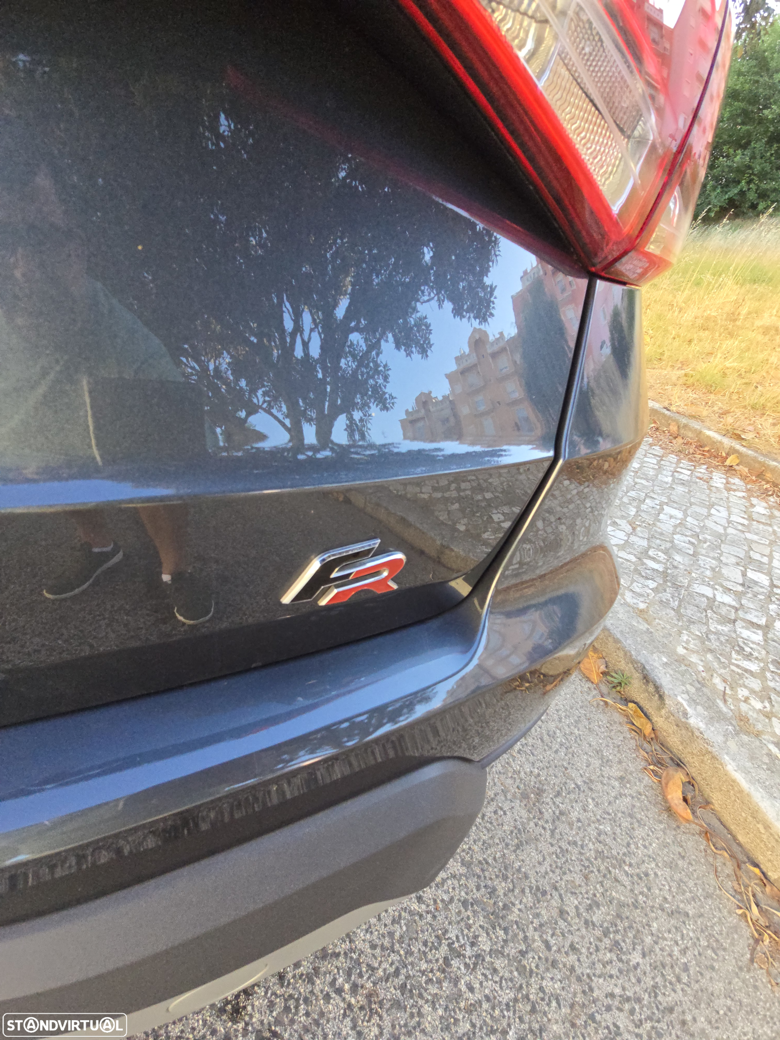 SEAT Arona 1.0 TSI FR - 33