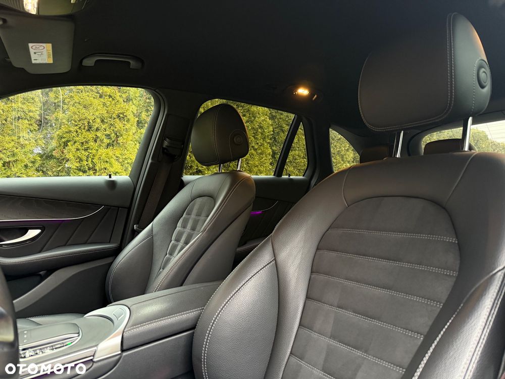 Mercedes-Benz GLC 220 d 4Matic 9G-TRONIC AMG Line - 18