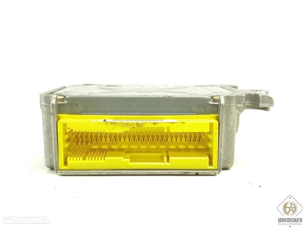 CENTRALINA AIRBAG AUDI A4 AVANT 2000 - 1