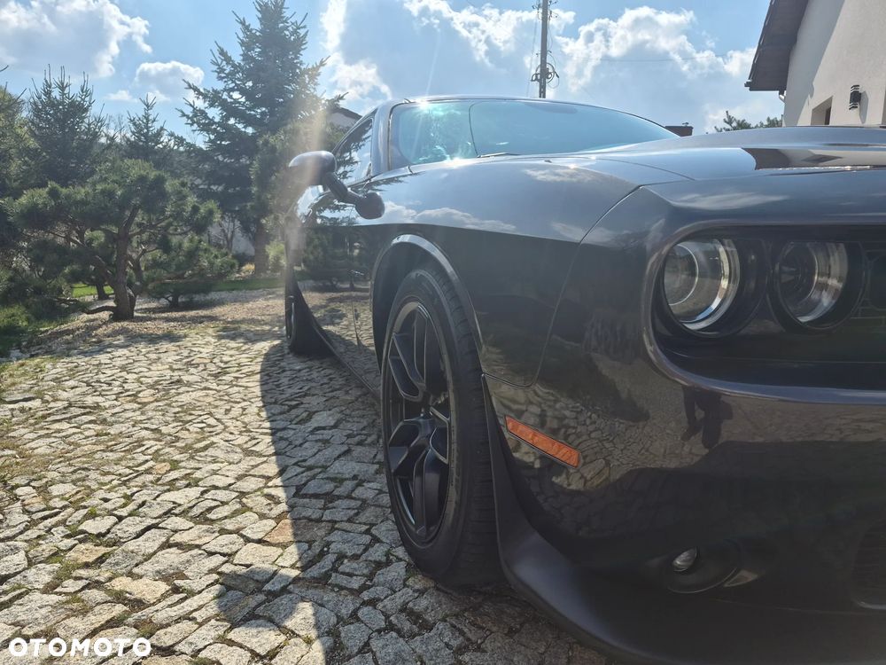 Dodge Challenger 5.7 R/T - 14