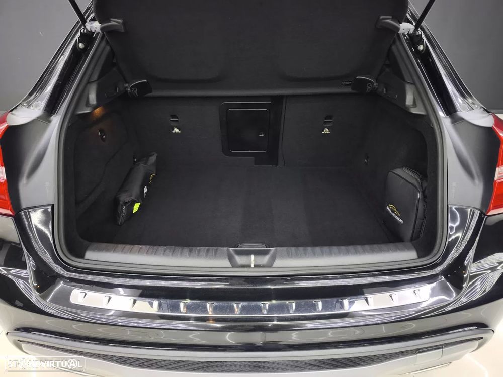 Mercedes-Benz GLA 200 d 7G-DCT AMG Line - 15