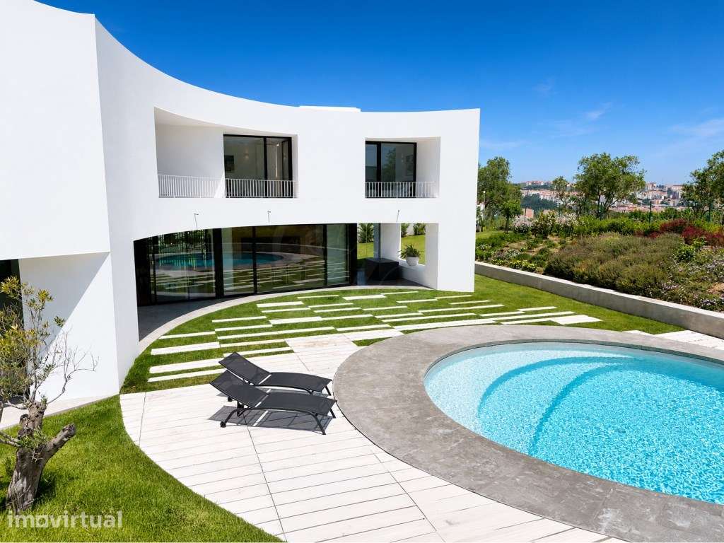Moradia T5 c/Piscina aquecida | Oeiras Golf - Grande imagem: 2/50