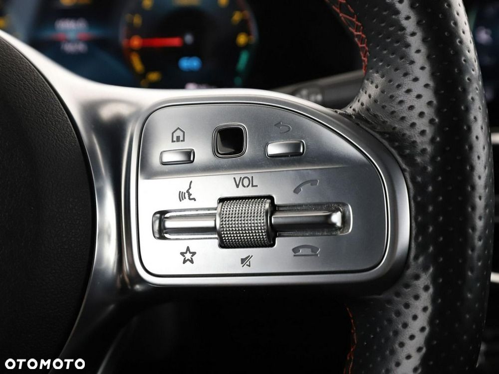 Mercedes-Benz Klasa B 250 e PHEV AMG Line 8G-DCT - 35