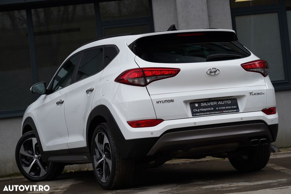 Hyundai Tucson 2.0 CRDI 4WD Automatik Premium - 17