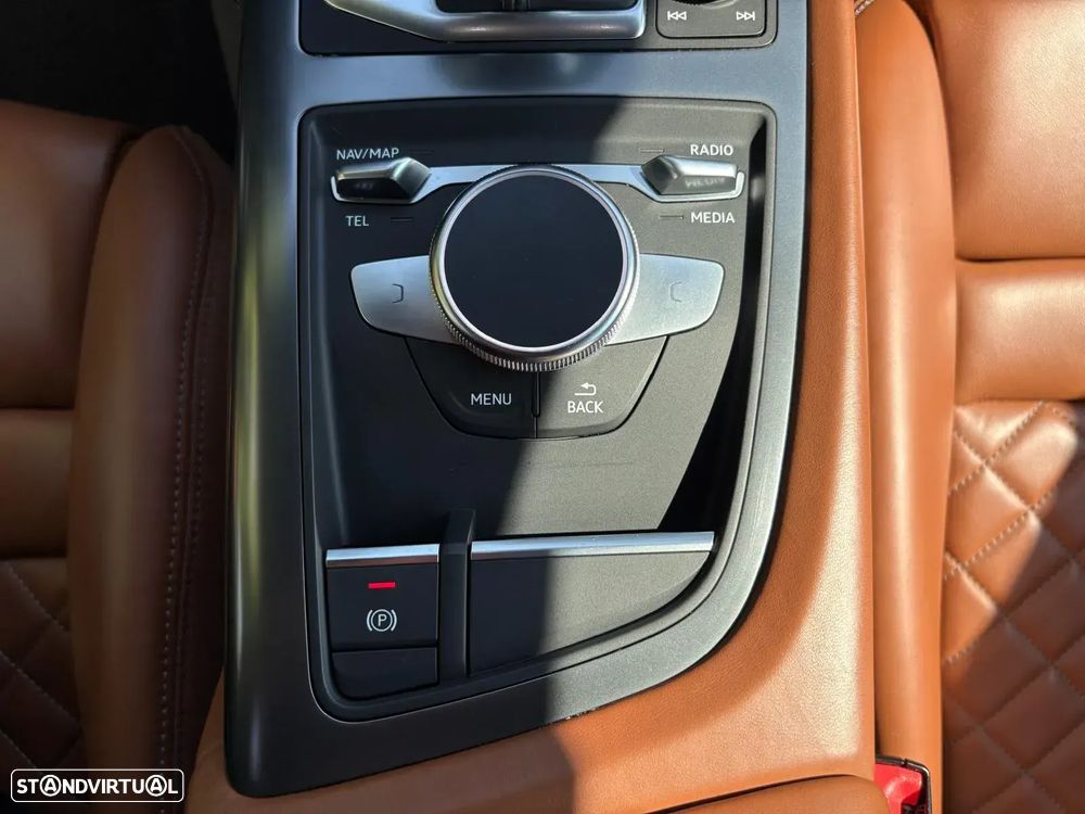 Audi R8 Coupé 5.2 FSI V10 S tronic - 17