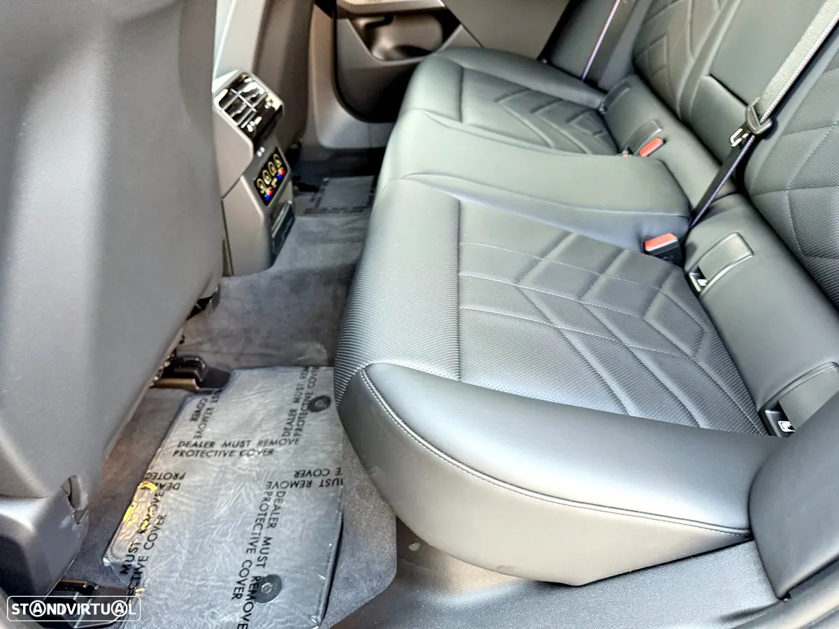 BMW 530 e Pack Desportivo M Pro - 33
