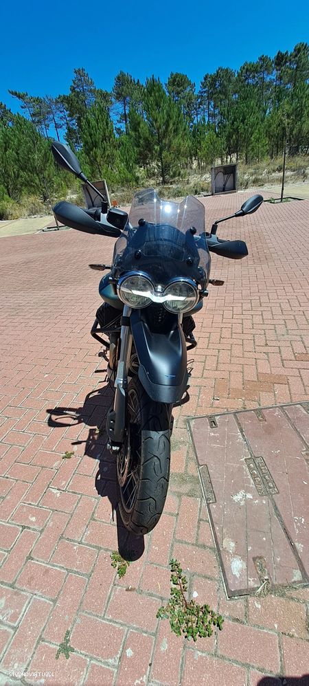 Moto Guzzi V85 V85TT - 4