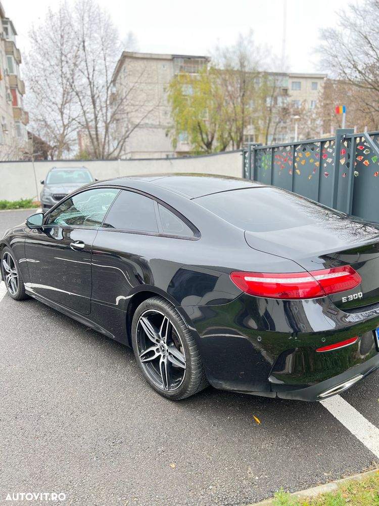 Mercedes-Benz E 300 Coupe 9G-TRONIC AMG Line - 15