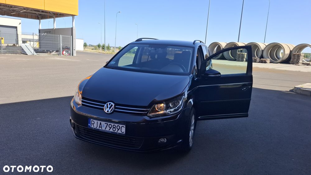 Volkswagen Touran 1.6 TDI DPF Comfortline DSG - 3