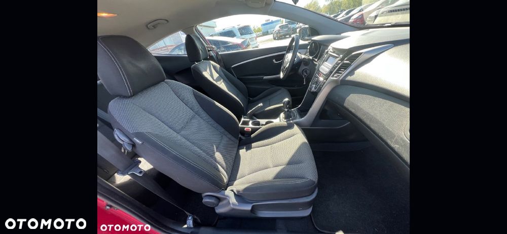Hyundai i30 - 13
