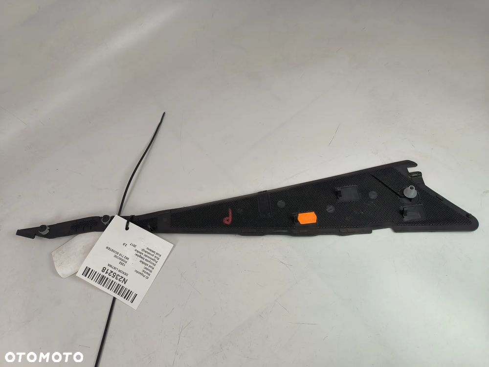 Osłony boczne tunelu środkowego  99155321700  99155321800  Porsche Boxtser 718  2017r. - 3