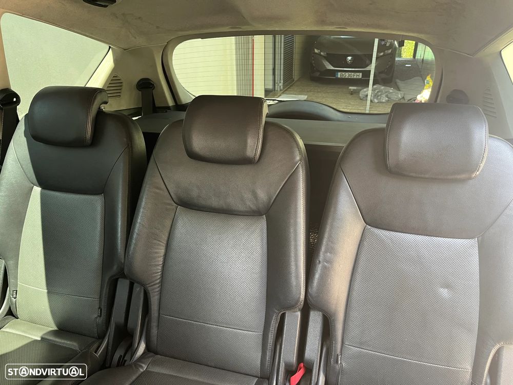 Ford S-Max 2.0 TDCi Titanium 7L - 12