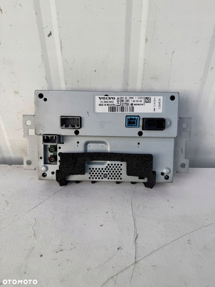 EKRAN WYŚWIETLACZ NAWIGACJI V60 S60 II 31382303 - WAWA - 2