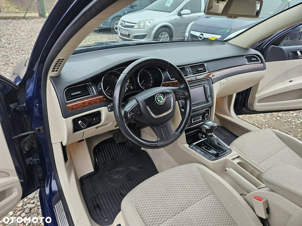 Skoda Superb - 8