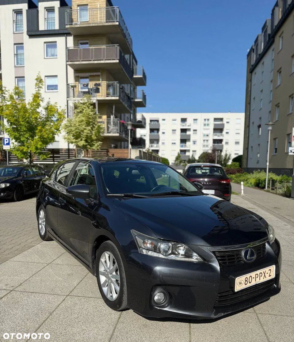 Lexus CT 200h Dynamic Line - 1