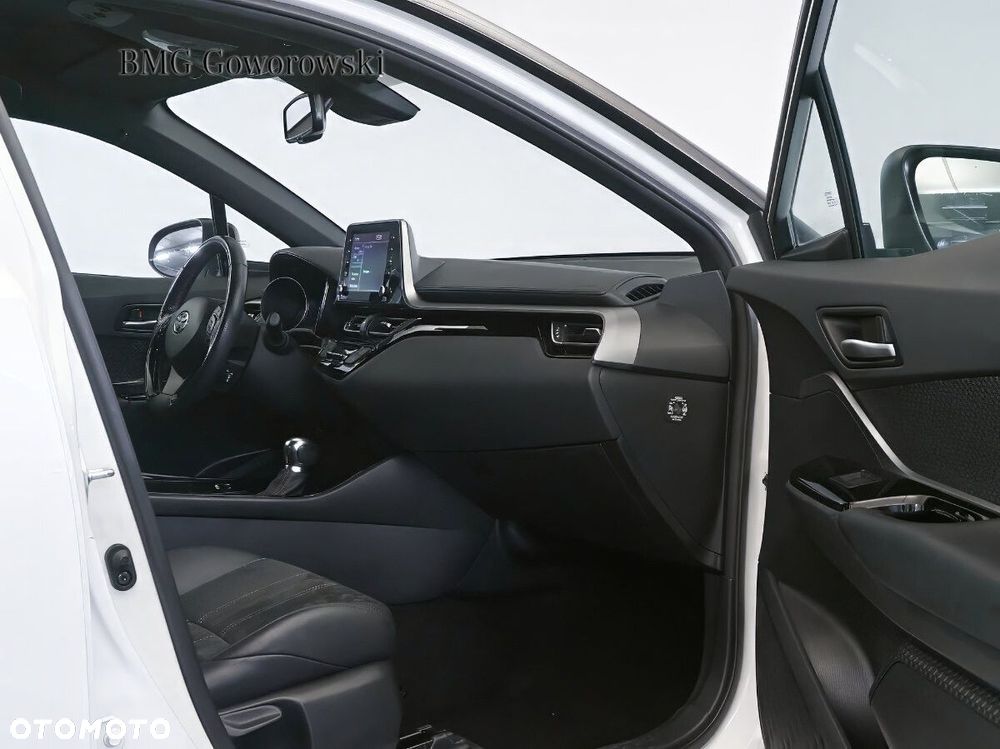 Toyota C-HR - 8